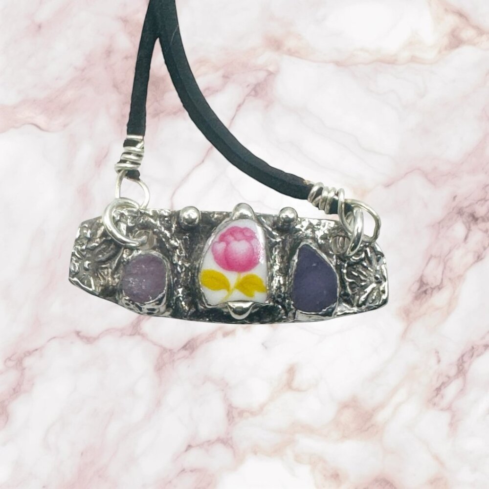 Artisan Boho Broken China & Glass Mixed Media Necklace With Silver Blend Pendant - Picture 3 of 14